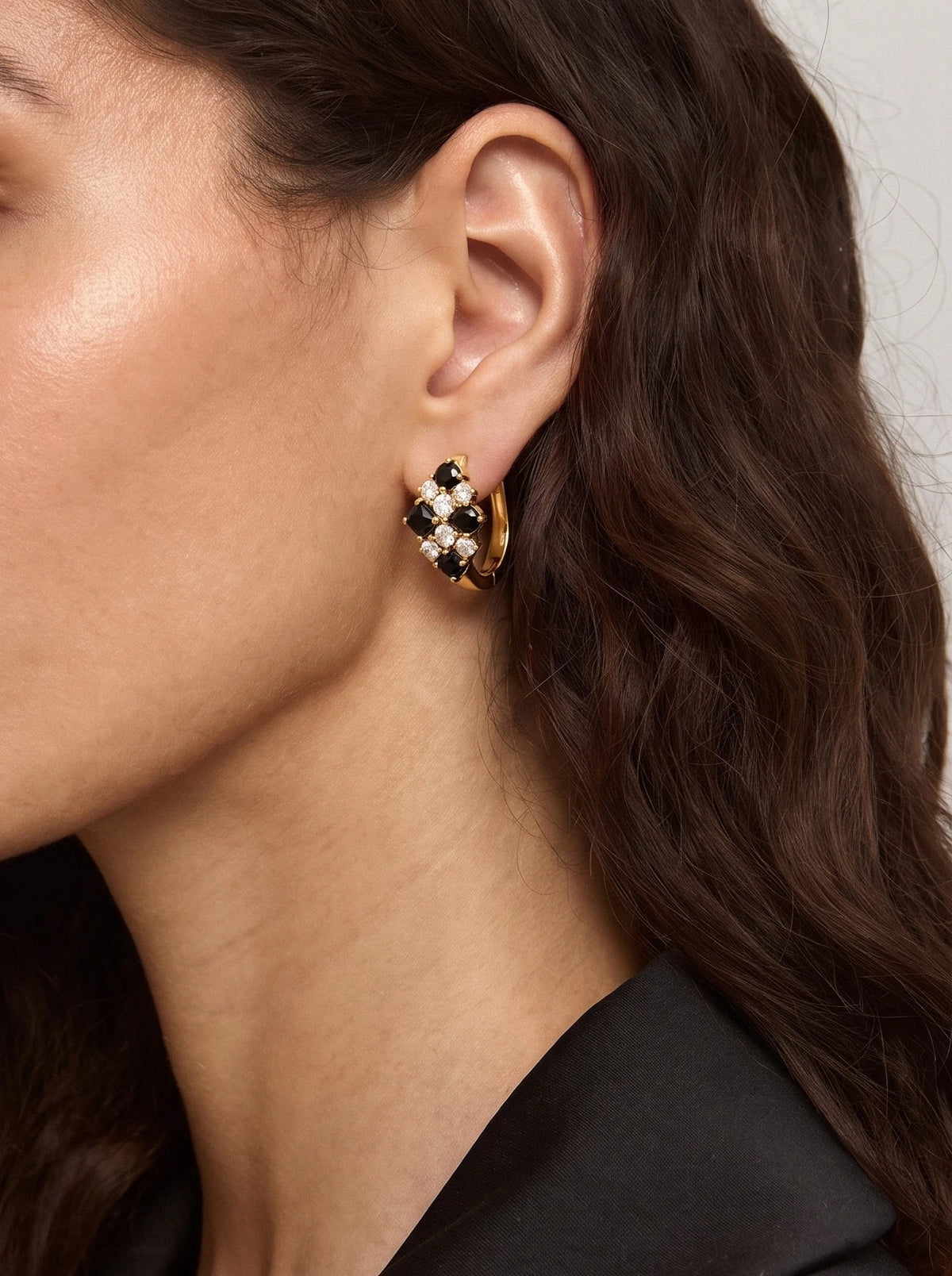 Onyx Cluster Hoops